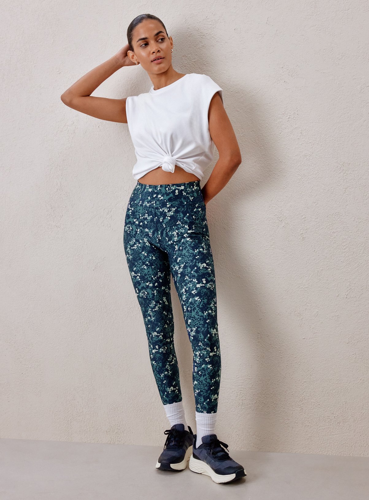 REAKTIV Micro Floral High Waisted Everyday Full Length Legging M - Image 5 thumbnail